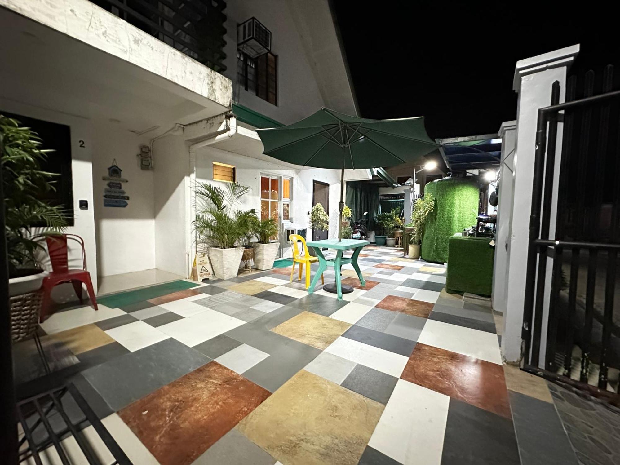 Apartmán Tacloban Evmc Gdex Transient House Exteriér fotografie